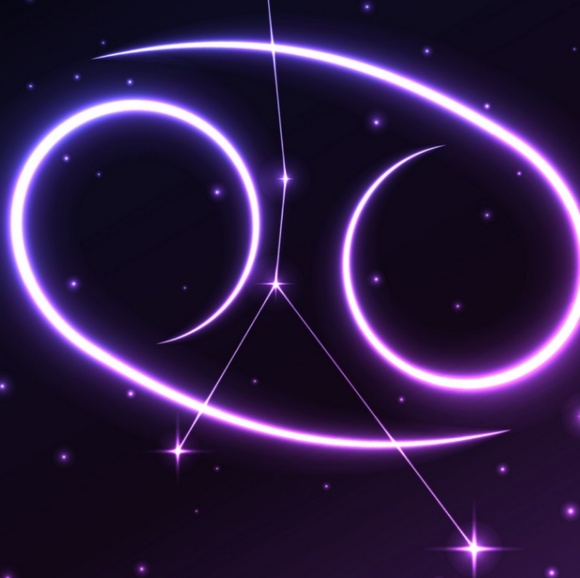 Meet your Posher, Amber - Picture 1 of 1